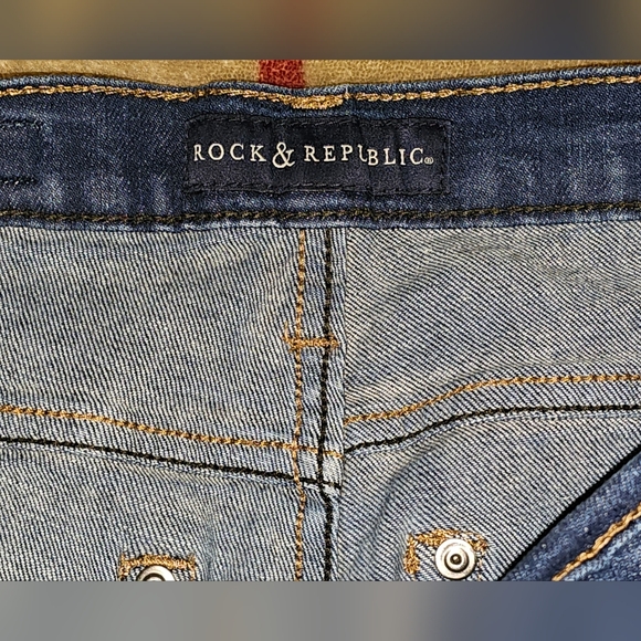 Womens ROCK & REPUBLIC "Kassandra" Dark Distressed Denim Jeans size 10 (30x30) - Picture 15 of 15